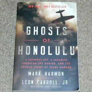 GHOSTS OF HONOLULU Trade Paperback